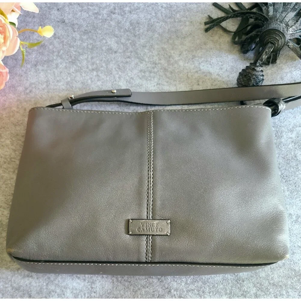 VGUC Vince Camuto Blue and Grey Snakeskin Print Leather Crossbody with Tassel - Picture 3 of 12